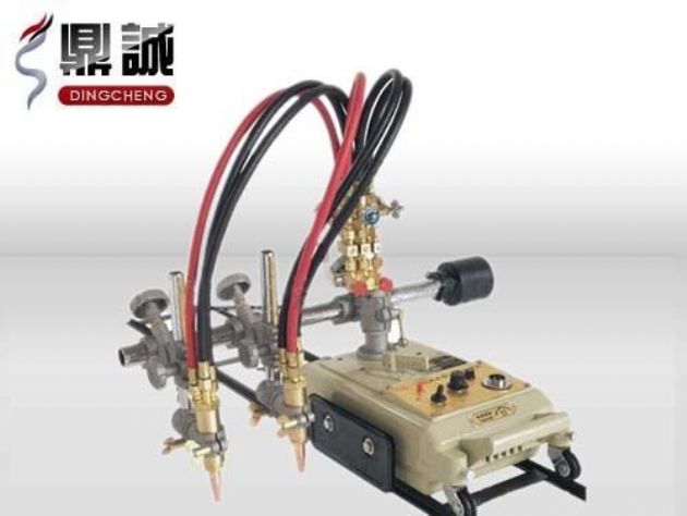 點擊查看詳細信息<br>標題：雙頭多頭火焰切割機 閱讀次數：4600